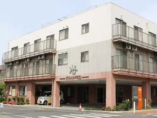 グランシア川口