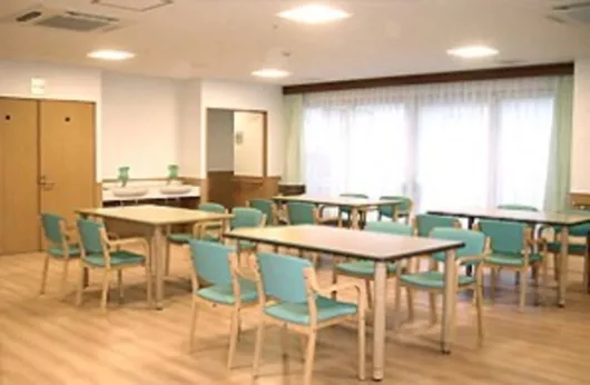 ソラスト尾頭橋