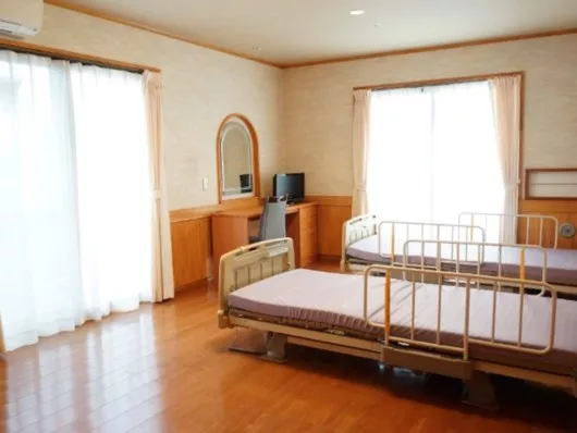 介護付有料老人ホーム百々花