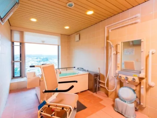 ヒルデモア三渓園