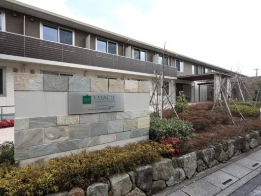 グランドマストやさしえ川口三ツ和