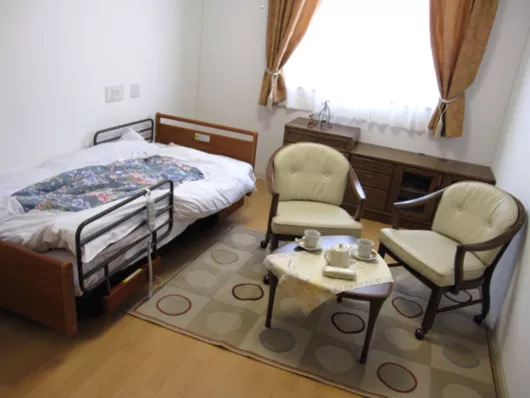 ラ・ナシカこうふ