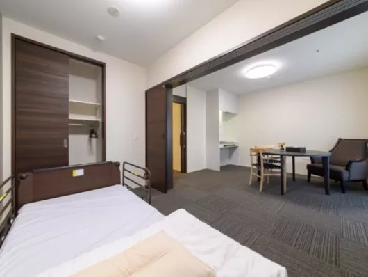 チャームスイート仁川