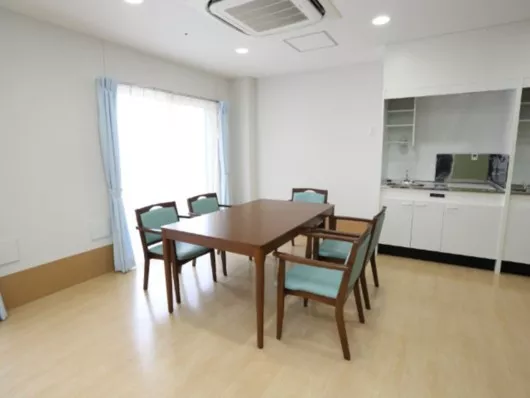 プラチナ・シニアホーム高島平