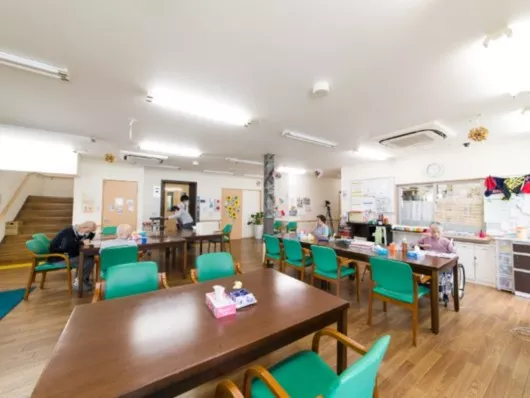 ライフパートナー深井