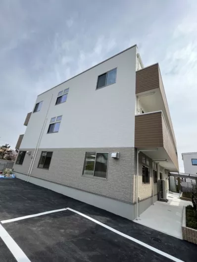 ひなたぼっこ伊丹森本