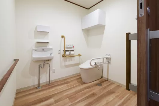 エイジフリーハウス府中栄町