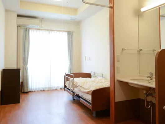 プレザンメゾンあじま