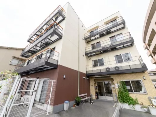 エル・クルー瓢箪山駅前