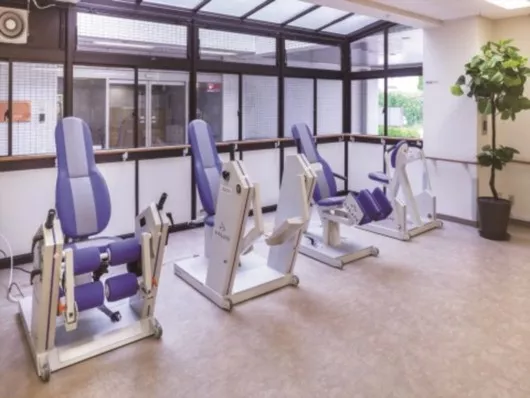 ニチイホーム仲町台