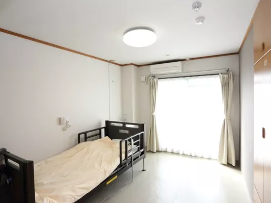 ケアホスピス中原