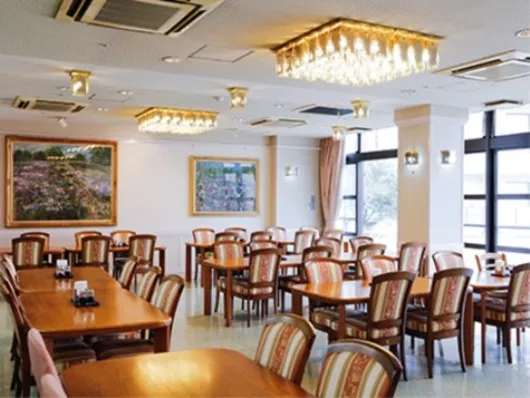 ロイヤルハウス石岡新館