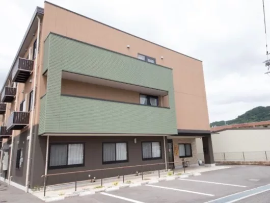 ロイヤル・ライフ信照の郷