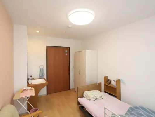 グループホーム花物語こうなん新館