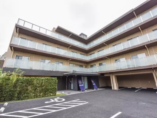 クラーチ・ファミリア小竹向原