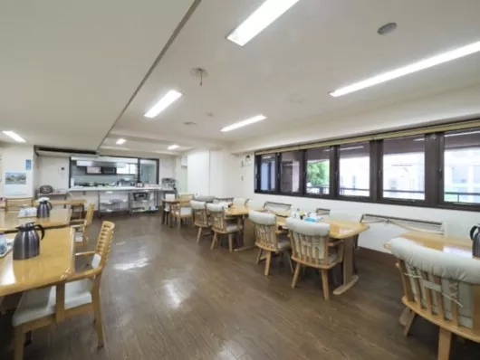 グランドファミリア滝川