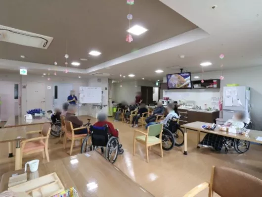 ソラストリハピネス東山