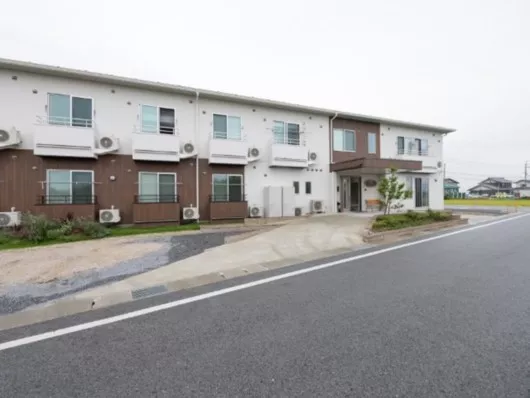 グリーンハウス八日市