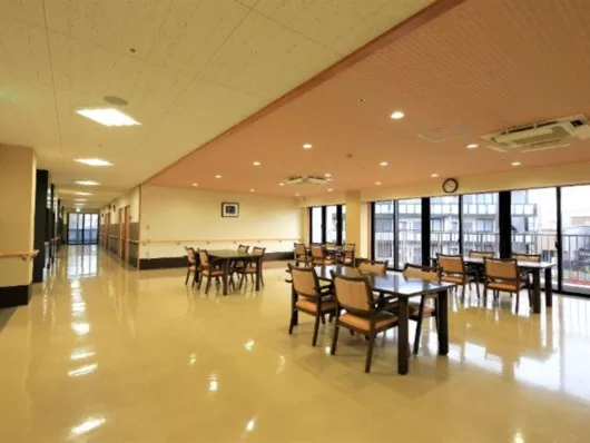 プレミアムハートライフ小鹿公園前