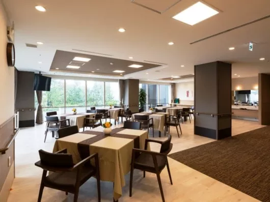 チャームスイート新宿戸山