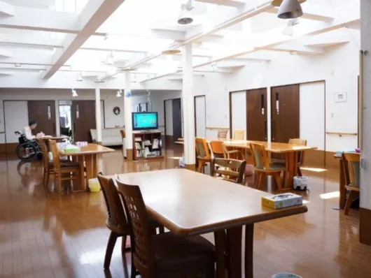 プラチナ・シニアホームいなげ