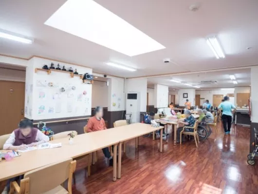 サービス付き高齢者向け住宅特定施設入居者生活介護ケアホーム虹の森新城