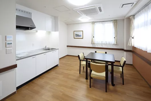 エイジフリーハウス京都三条大宮