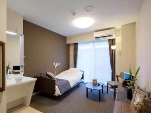 チャームスイート新宿戸山