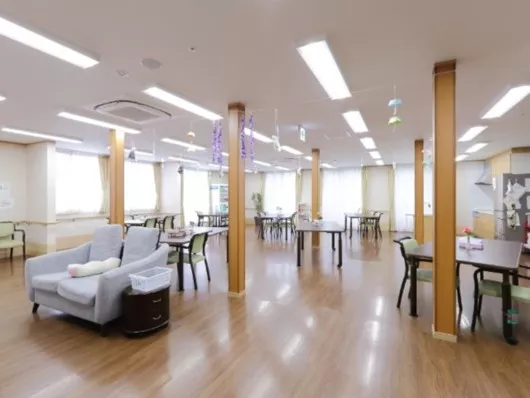 ラフェスタ吉川美南