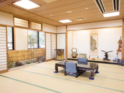 ケアハウス雅の苑