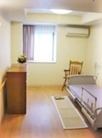 ロイヤルホーム春日井