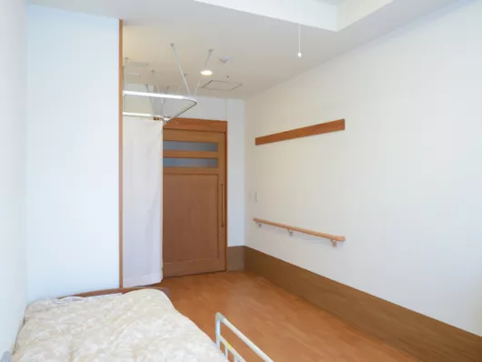 プレザンメゾンあじま